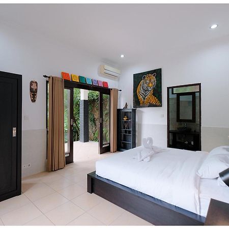 Wegy House-3Br In Udub With Pool And Jungle View Villa Ubud Exterior foto